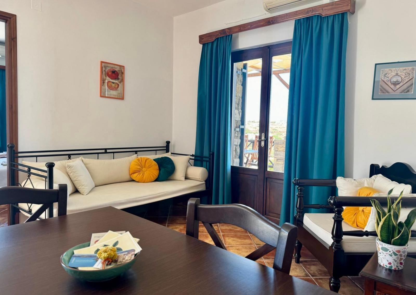 Syrou Lotos Studios & Apartments (Adults Only) 金尼昂 客房 照片