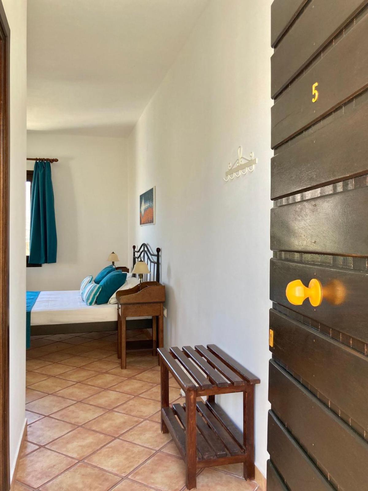 Syrou Lotos Studios & Apartments (Adults Only) 金尼昂 客房 照片