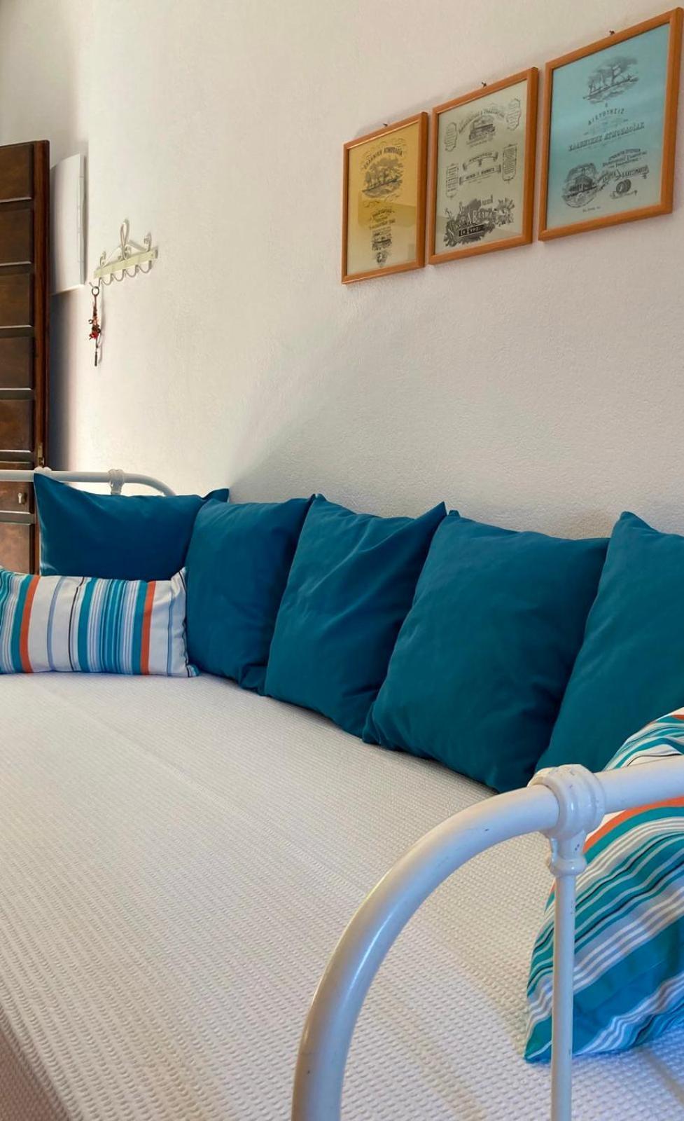Syrou Lotos Studios & Apartments (Adults Only) 金尼昂 客房 照片